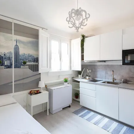 Commenda White Studio Milan Exterior photo